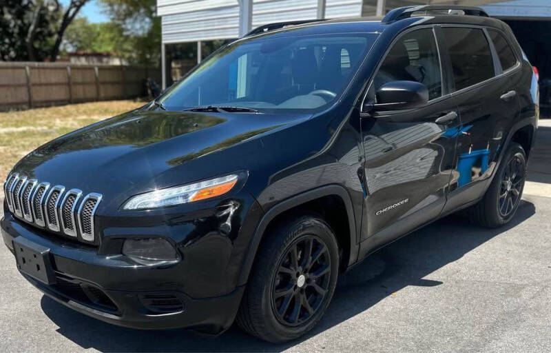 2017 Jeep Cherokee Sport