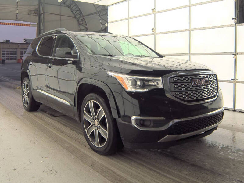 2017 GMC Acadia Denali