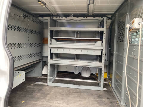 2017 Chevrolet Express 2500