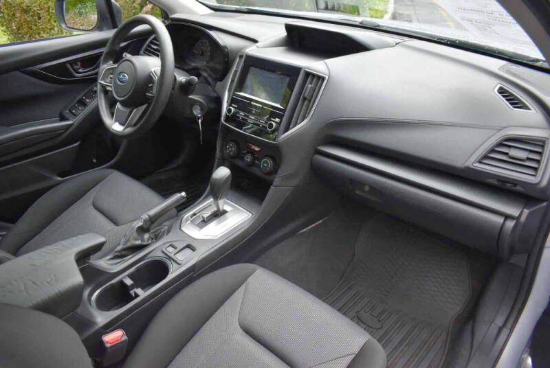2017 Subaru Impreza 2.0i