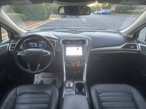 2017 Ford Fusion Hybrid SE