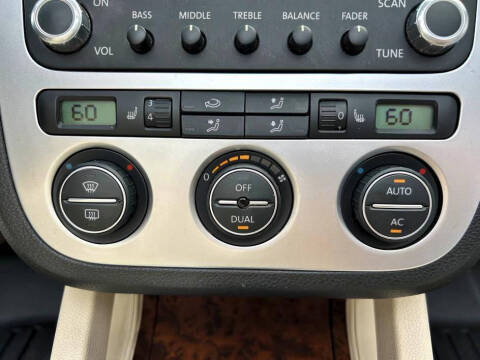 2009 Volkswagen Eos Lux