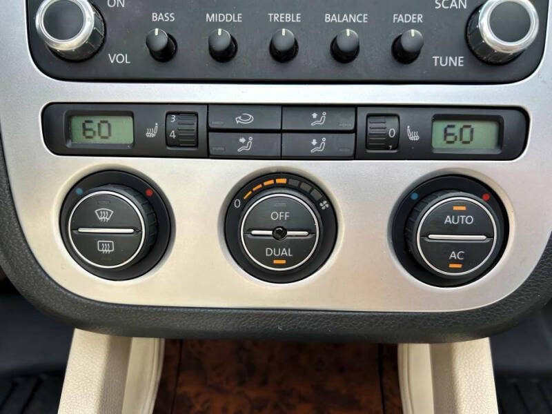 2009 Volkswagen Eos Lux