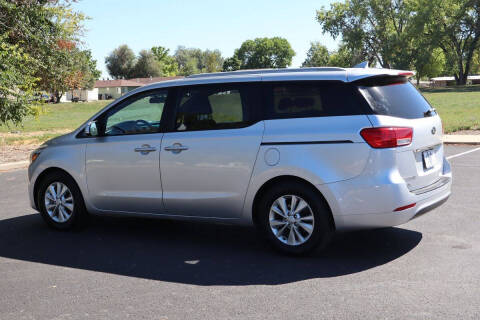 2015 Kia Sedona LX
