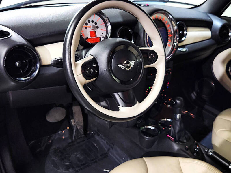 2014 MINI Clubman Cooper