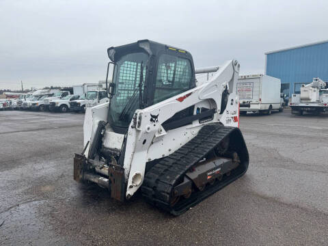 2022 Bobcat T870