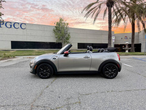 2017 MINI Convertible Cooper