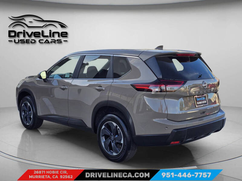 2025 Nissan Rogue SV