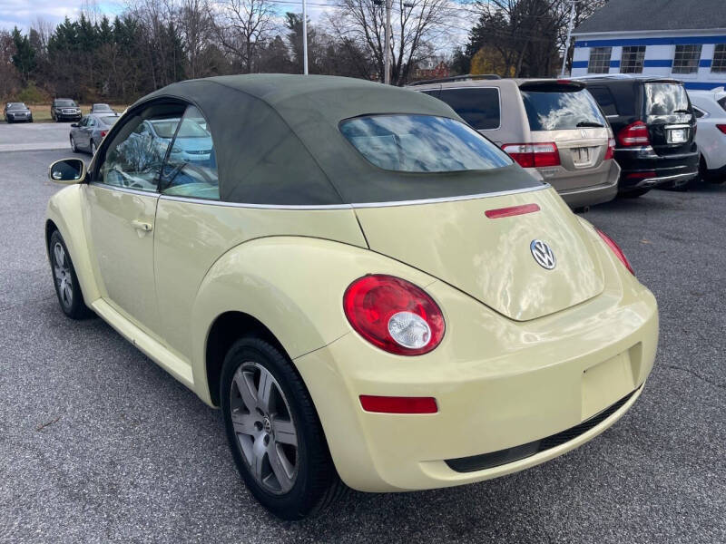 2006 Volkswagen New Beetle Convertible 2.5 PZEV