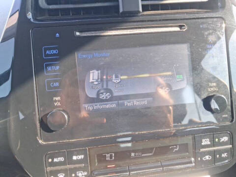 2017 Toyota Prius Two