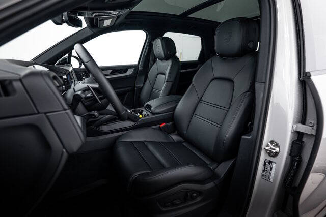 2026 Porsche Cayenne S