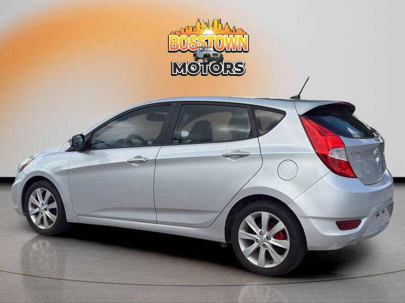 2013 Hyundai Accent SE