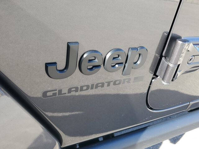 2023 Jeep Gladiator Willys