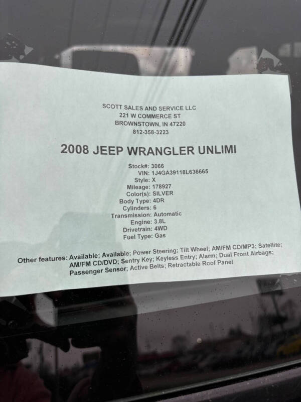 2011 Jeep Wrangler Unlimited Sahara