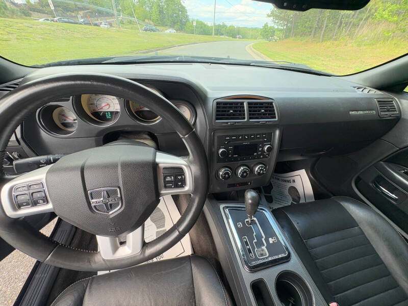 2011 Dodge Challenger R/T