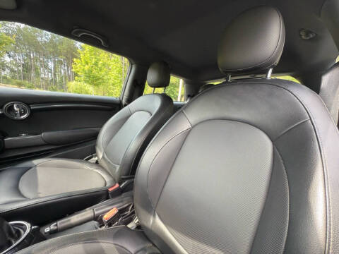 2016 MINI Hardtop 2 Door Cooper