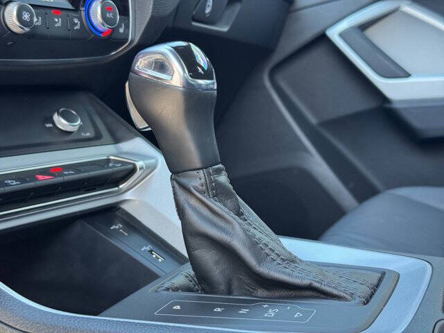 2021 Audi Q3 quattro S line Premium 45 TFSI