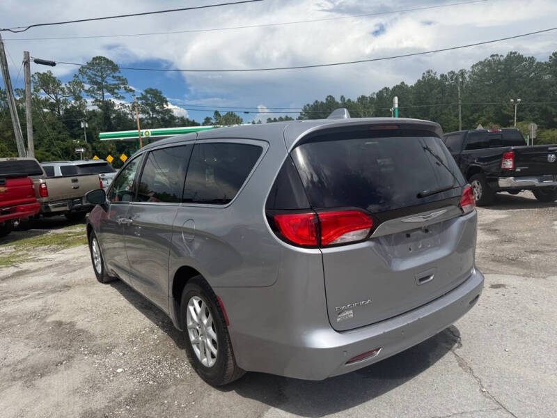 2017 Chrysler Pacifica Touring