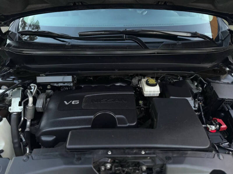 2017 Nissan Pathfinder