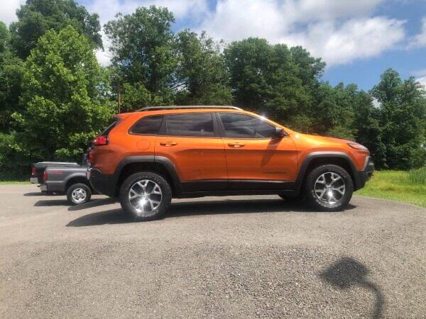 2015 Jeep Cherokee for sale at BARD'S AUTO SALES in Needmore PA