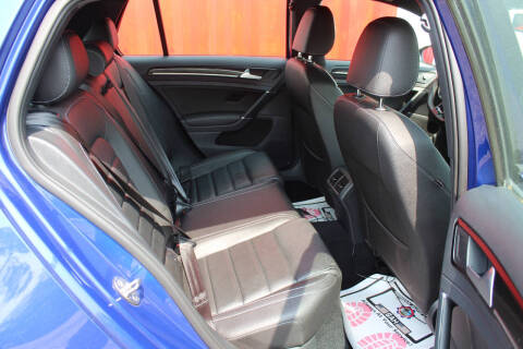 2016 Volkswagen Golf R 4Motion