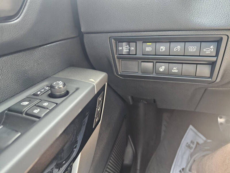 2022 Toyota Tundra Limited HV