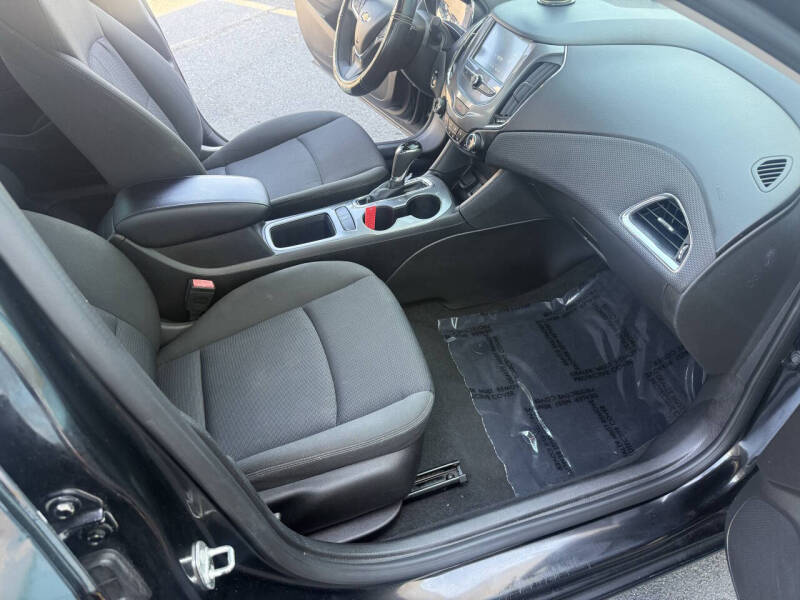 2016 Chevrolet Cruze LT Auto