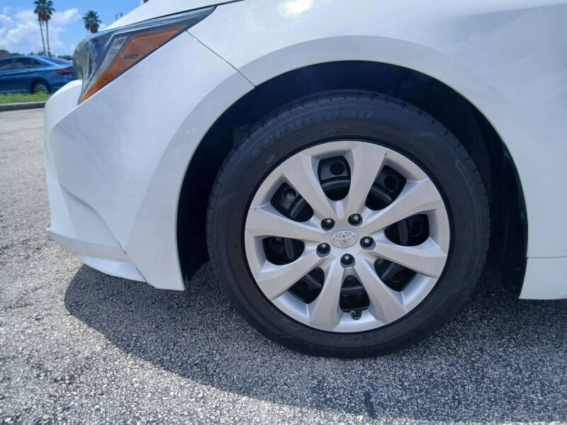 2021 Toyota Corolla LE