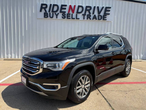 2017 GMC Acadia SLE-2