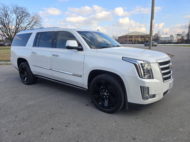 2017 Cadillac Escalade ESV for sale at Auto Empire Inc. in Murfreesboro TN