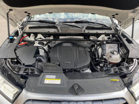 2018 Audi Q5 2.0T quattro Premium Plus