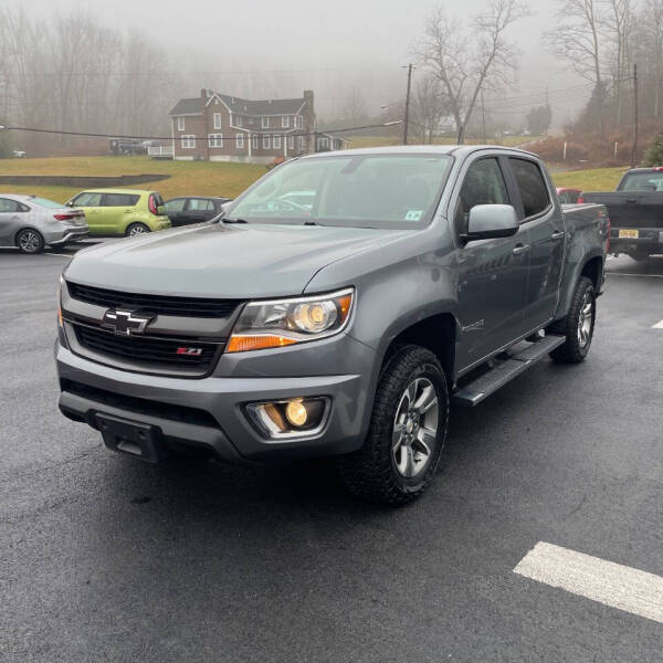 Chevrolet Colorado's photo