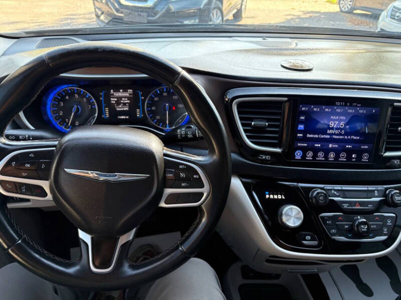 2017 Chrysler Pacifica