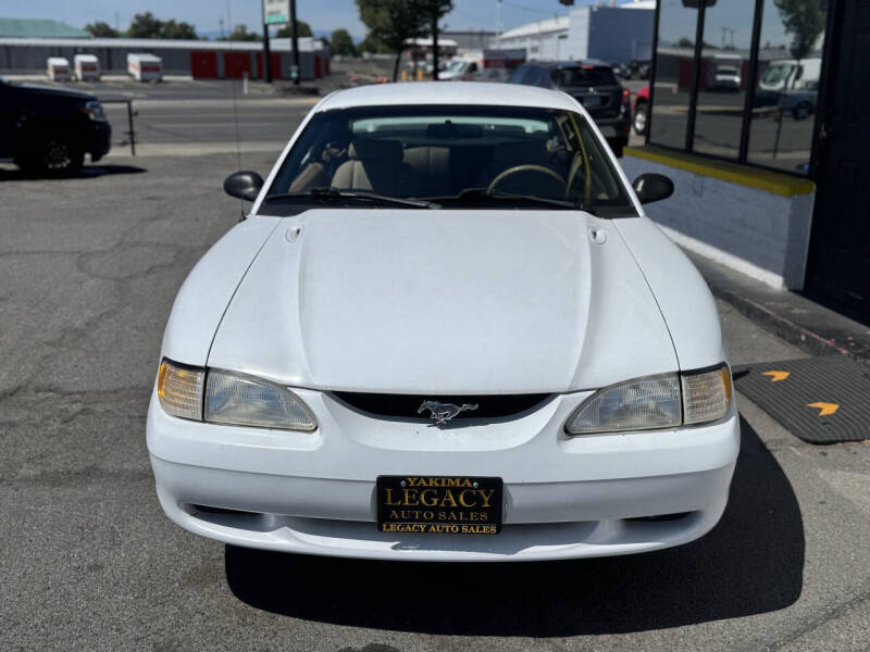 1998 Ford Mustang
