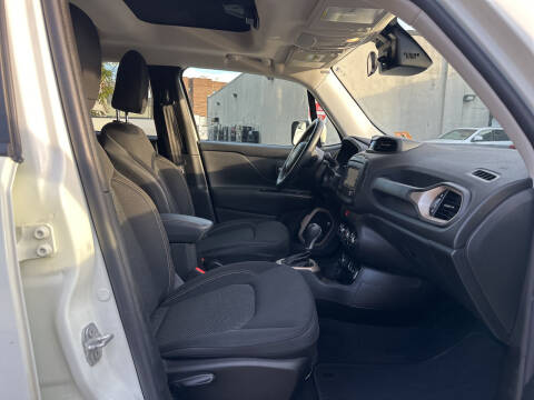 2016 Jeep Renegade Latitude 75th Anniversary