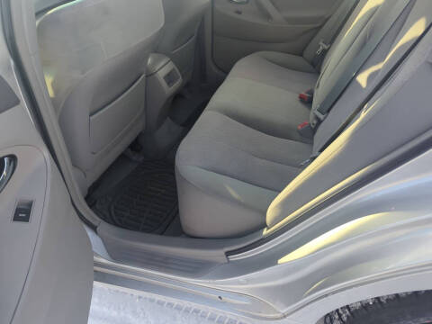 2010 Toyota Camry LE