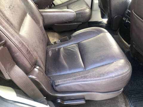 2013 Cadillac Escalade Platinum Edition