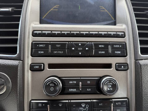 2011 Ford Taurus SEL