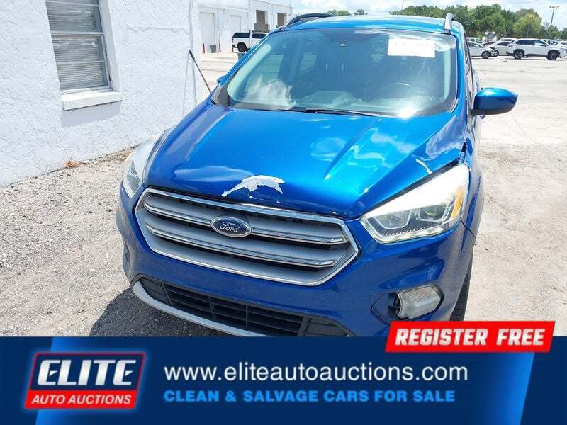 2019 Ford Escape SEL