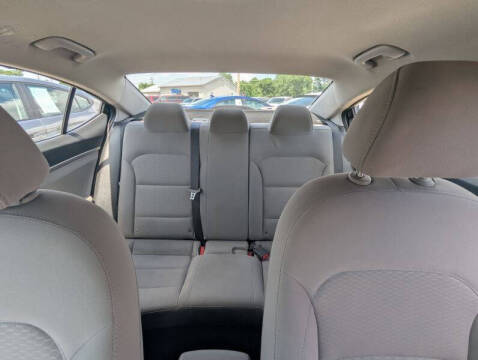 2020 Hyundai Elantra