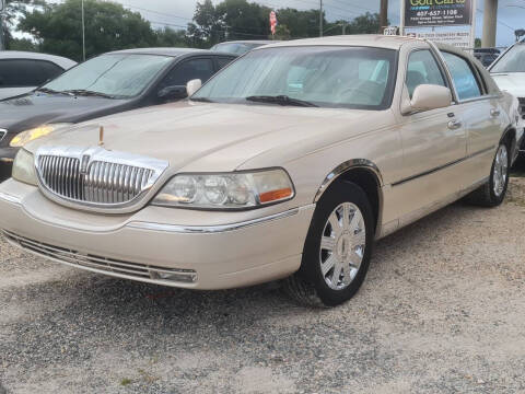 2003 Lincoln Town Car for sale at Velocity Autos in Winter Park FL