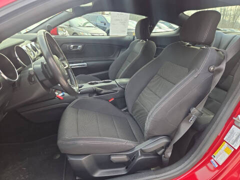 2015 Ford Mustang V6