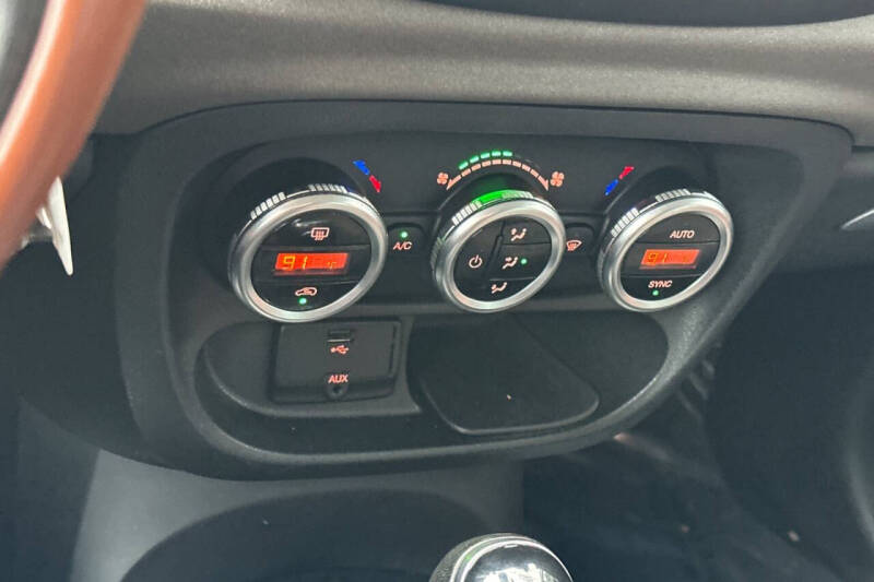 2015 FIAT 500L Trekking