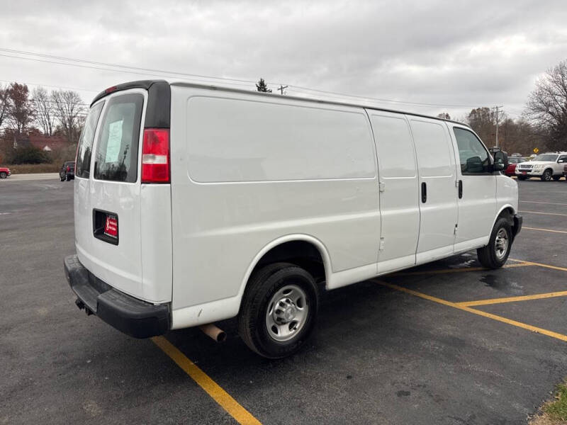 2018 Chevrolet Express 2500