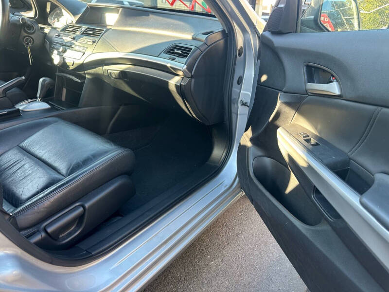 2009 Honda Accord EX-L w/Navi