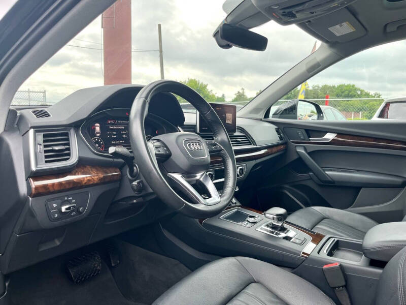 2018 Audi Q5 Premium Plus photo 17