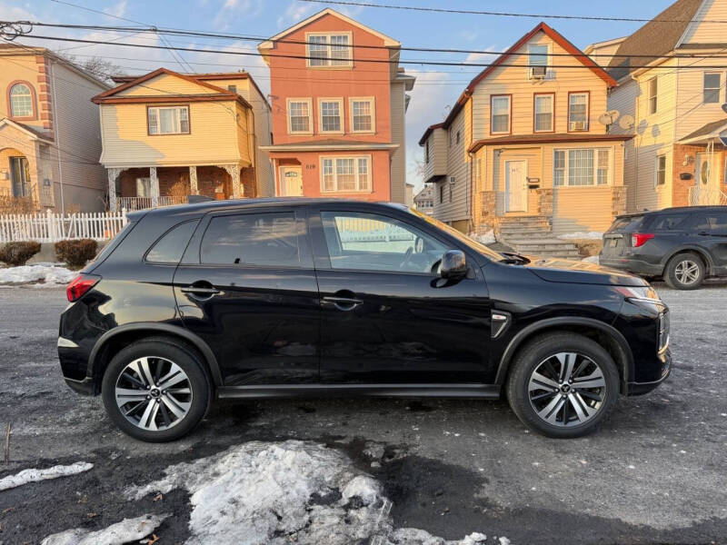 2021 Mitsubishi Outlander Sport SE