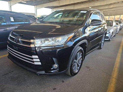 2018 Toyota Highlander for sale at Priceless in Odenton MD