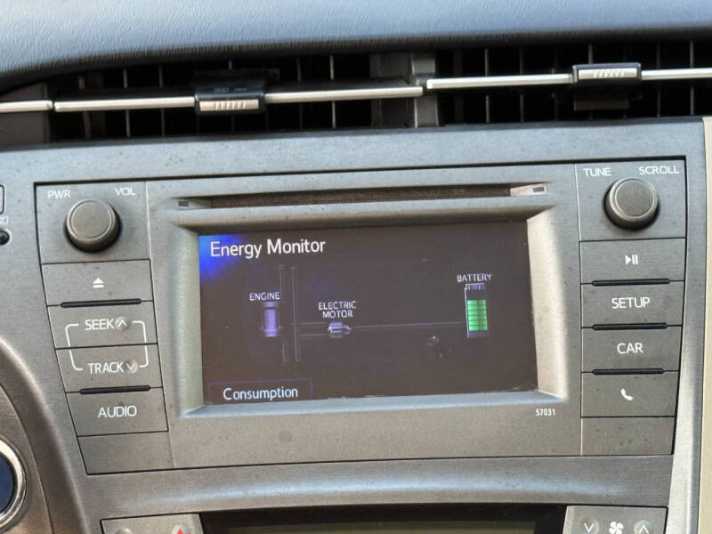 2012 Toyota Prius Two