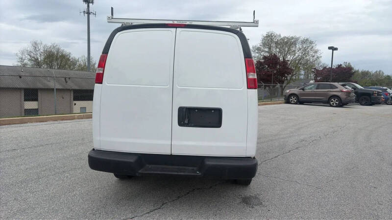 2020 Chevrolet Express 2500